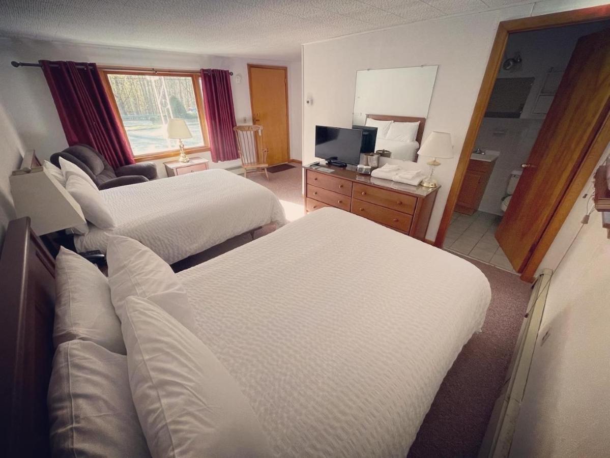 Berkshire Valley Inn North Hancock Kültér fotó