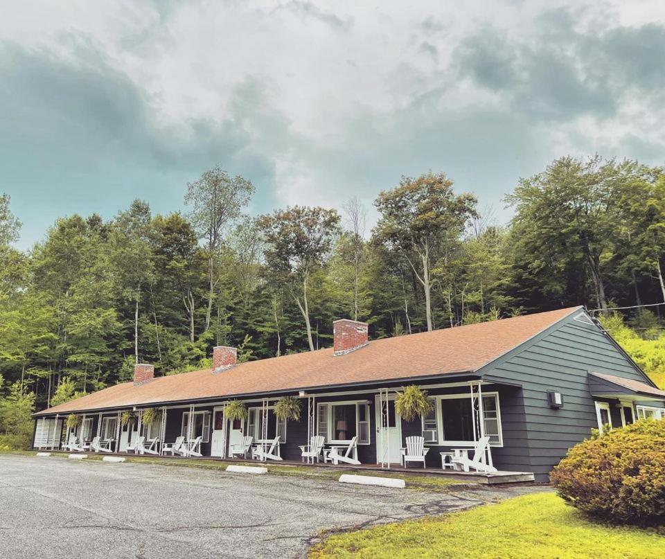 Berkshire Valley Inn North Hancock Kültér fotó