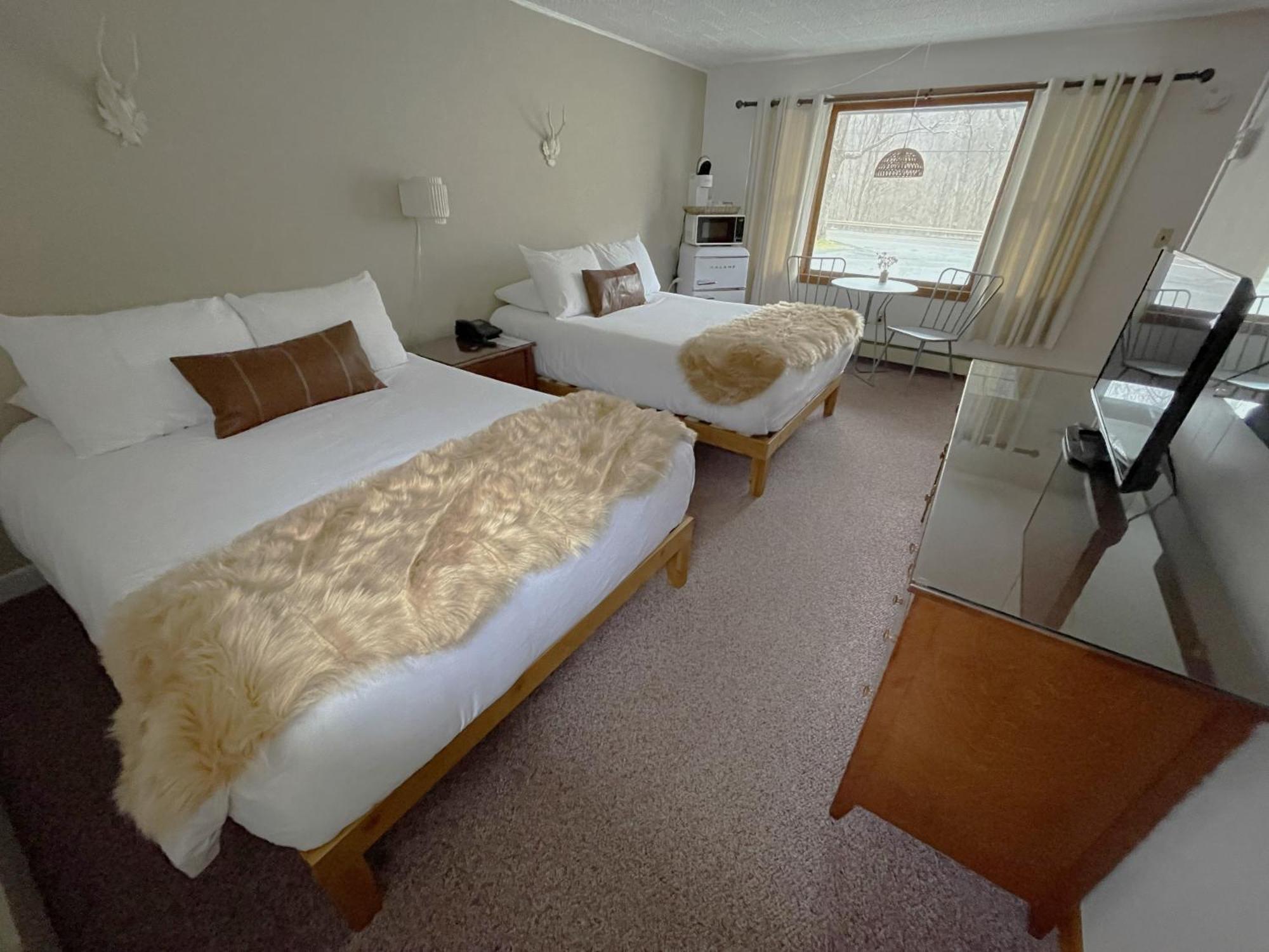 Berkshire Valley Inn North Hancock Kültér fotó